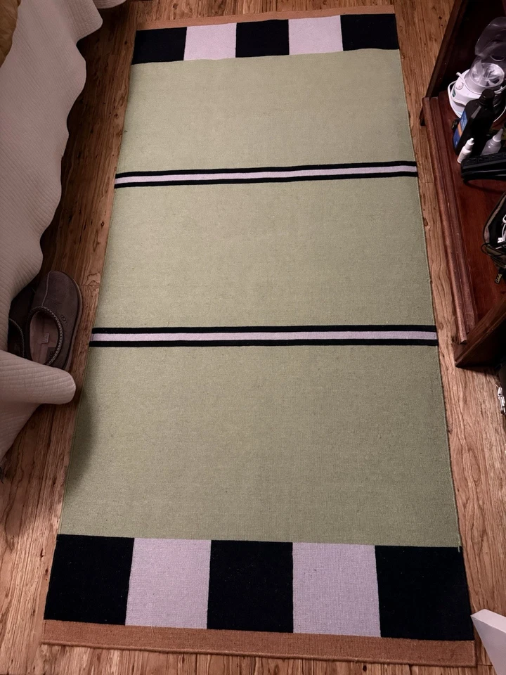 Alfombra de lana IKEA BJÖRKSNÄS, tejido plano verde. Excelente Estado Foto 1 de 3