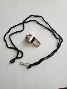 (2) Metal whistle Loud SOS Lifeguard Emergency Referee Coach Sports Free Ship - Picture 1 of 5