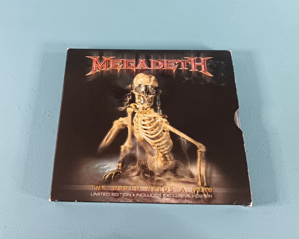Megadeth - The World Needs a Hero - Musik CD Album - Bild 1 von 2
