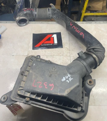 Purificador de aire PONTIAC G6 05 06 07 08 09 10 Foto 1 de 4