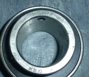 UC209-27 1-11/16" Set Screw Insert Bearing - New Old Stock - Picture 1 of 3