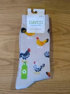 DAVCO Womens Crew Socks Size 9-11 Chicken Roosters Hens 1 Pack NEW NIP - Picture 1 of 3