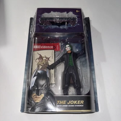 Figura de acción Mattel Gotham “The Joker With Crime Scene Evidence” - P4720 (NUEVO EN CAJA) Foto 1 de 2