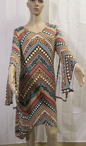 Vestido de mujer Wrangler Hankie estilo hippie talla med. Rayón/Spandex multicolor - Imagen 1 de 8