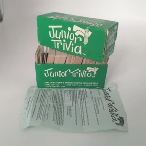 1983 Junior Trivia Card Game 2592 Questions Vintage Eighties Family Green Box - Picture 1 of 8