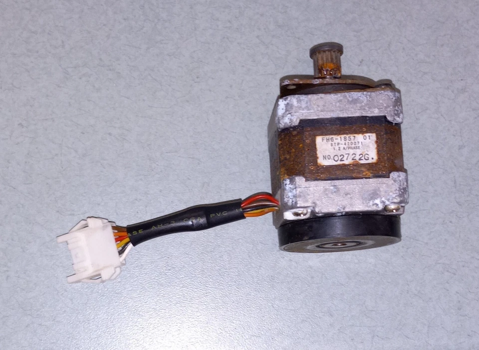 Canon ImageRunner IR 2200 2800 3300 Canon IR2800 Motor Stepping FH6-1857 01 - Image 1 of 1