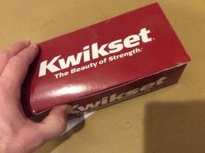 Kwikset 730H Hancock Privacy Door Knobset Satin Chrome - Picture 1 of 8
