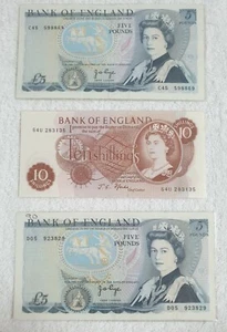 Scarce Genuine Vintage 1970s England Banknote Set of 3 in aUNC Condition - Picture 1 of 2