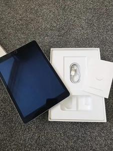 Apple iPad Air 2 - 32GB - Pristine - Space Gray - Picture 1 of 6