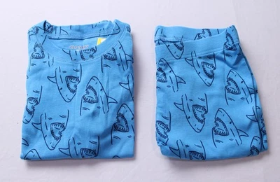 Старый темно-мальчика акула напечатано уютно подходит пижамы комплект EJ3 оптический синий размер XL новый с Ярлыками - Изображение 1 из 4