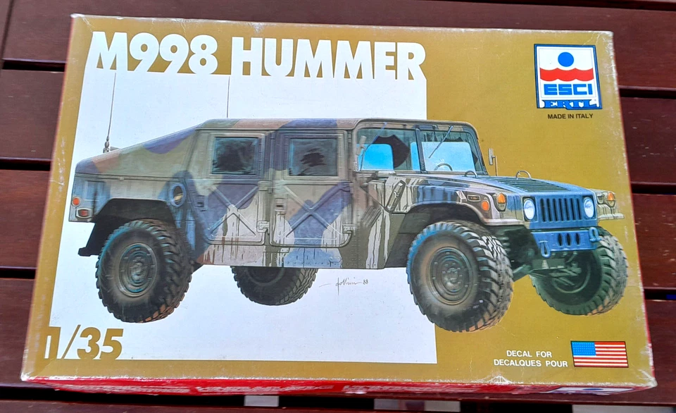 Kit Modellino Auto Militare M998 Hummer Esci Ertl Scala 1:35 - Immagine 1 di 1