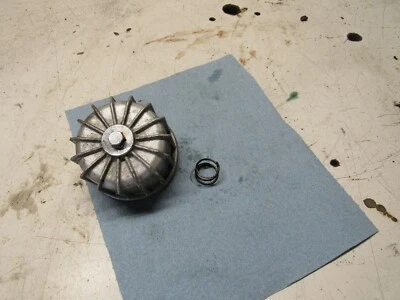 Honda CX500C 1979 Custom CX500 Deluxe cubierta de filtro de aceite Foto 1 de 4