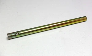 GENUINE KUBOTA PIN  76505-46182 ...MADE IN JAPAN  **SURPLUS STOCK* - Picture 1 of 2