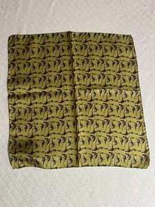 New Ringneck & Lure Yellow Bird Print Pocket Square - Picture 1 of 4