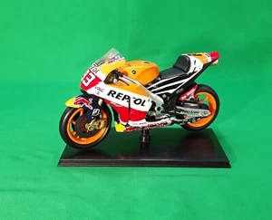 MOTO HONDA RC 213V - NEW RAY - MARC MARQUEZ REPSOL - 1/12 - Imagen 1 de 5