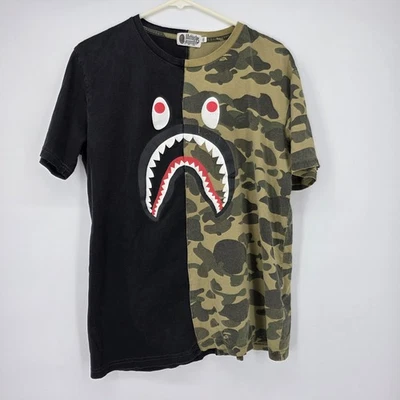 Camiseta A Bathing Ape Camuflada Verde Negro Tiburón Talla XXL Envejecida Estirada Foto 1 de 4