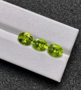 5.67CT Matching Oval 100% Natural Unheated Peridot - Picture 1 of 3