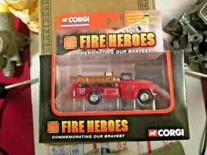 Corgi Firetruck FIRE HEROES 1966 GMC Fire Pumper CS90009 Chicago F.D. - Picture 1 of 4