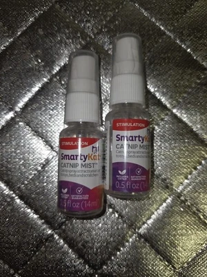 Catnip Mist Spray for Cats & Kittens Safe for Pets 0.5 Fl Oz Lot Of 2 - Image 1 of 2