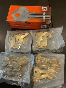 40 Stück! GROSSPACKUNG - ILCO NEUSILBER 1063E Schlüsselrohlinge - Bild 1 von 3