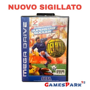 INTERNATIONAL SUPERSTAR SOCCER DELUXE SEGA MEGA DRIVE GIOCO NUOVO SEALED CALCIO - Picture 1 of 3