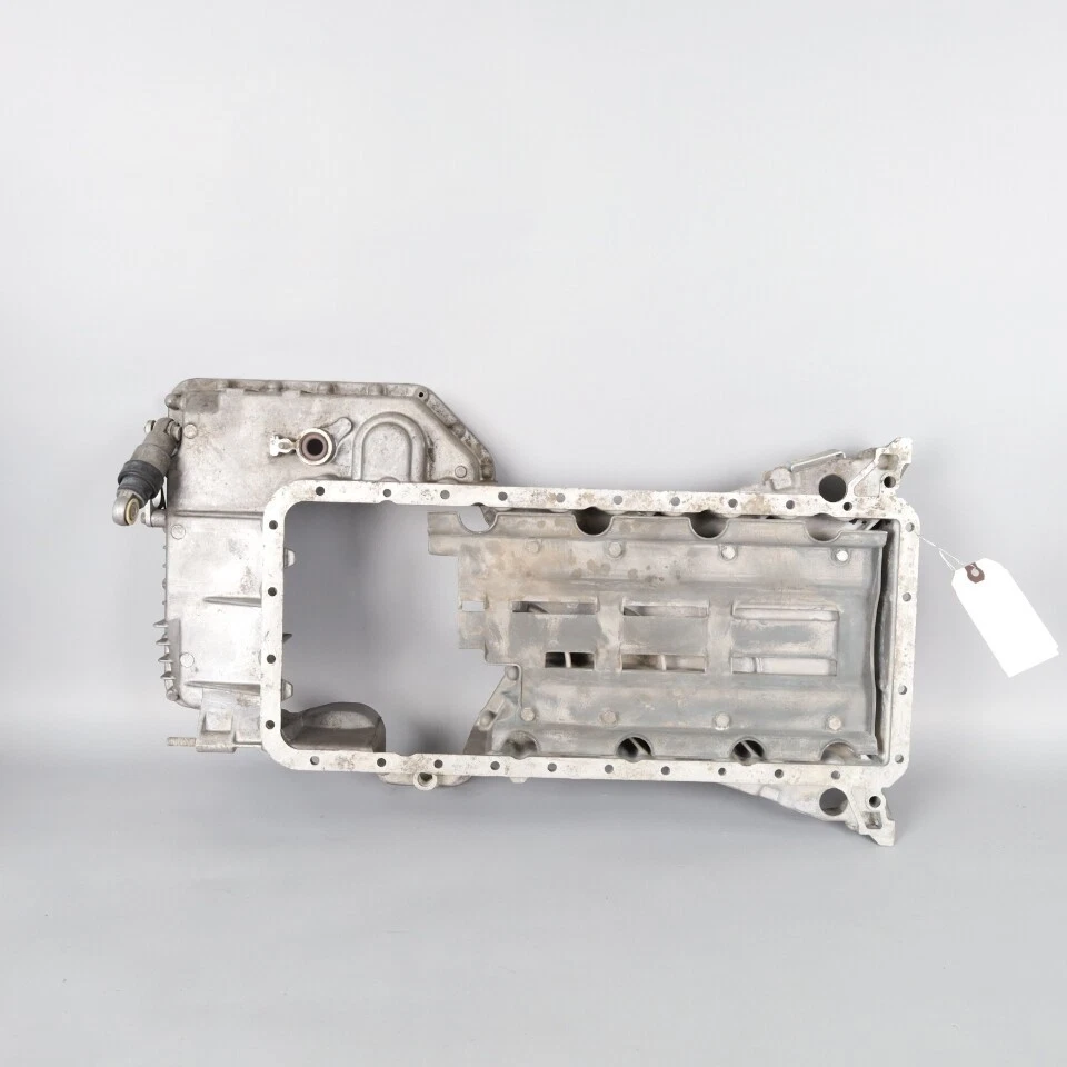 1997-2003 MW 540i 740i 840i Upper Engine Oil Pan 11137513374 OEM Used Foto 1 de 4
