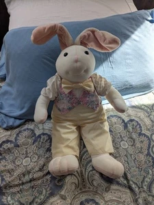 VTG 1994 Commonwealth Velveteen Rabbit Easter Bunny ToysRUs Exclusive 26"  B39 - Picture 1 of 6