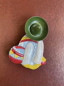 Vintage Colorful 'Sleeping Mexican under Sombrero' Brooch/Pin with Clasp - Picture 1 of 3