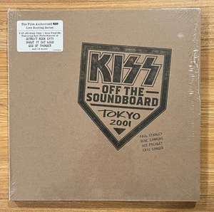 KISS Off The Soundboard Tokyo 2001 3-LP 180 Gram Clear & Bone Vinyl - Bild 1 von 4
