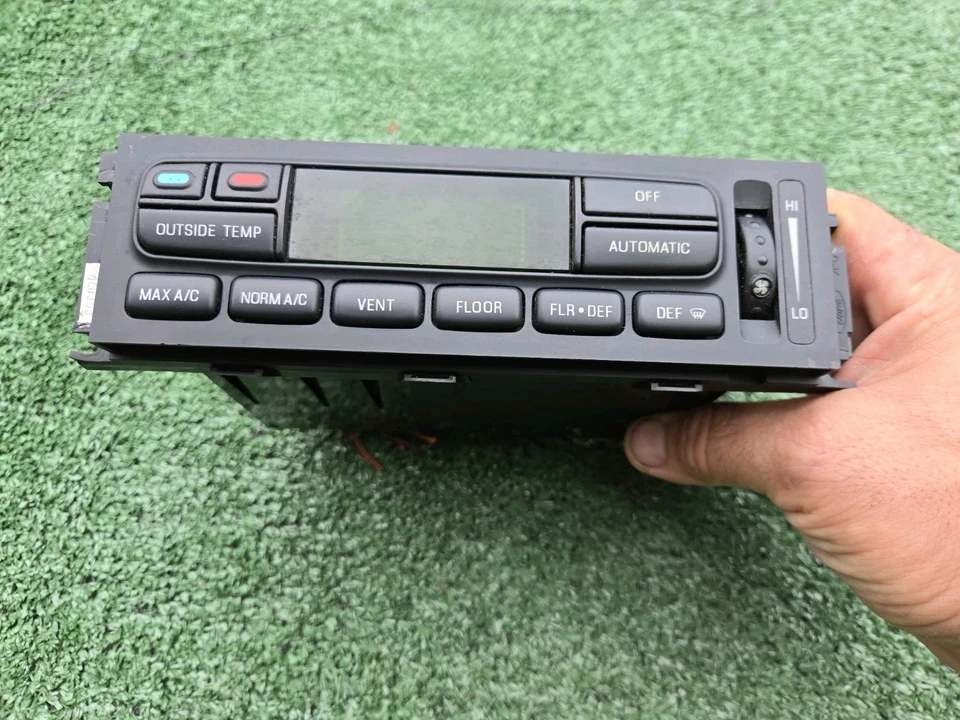 REBUILT 03-11 Grand Marquis Crown Victoria Digital Climate AC Heater Control Vic - Image 1 of 4