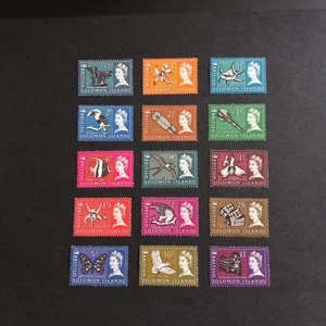 COLONIE INGLESI - SOLOMON 1965/ ELISABETTA, SERIE DI 15 VALORI INTEGRI MNH** - Imagen 1 de 2