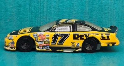 Matchbox/Hot Wheels NASCAR Matt Kenseth #17 DeWalt Stock Car 1/64 - 02 Foto 1 de 4