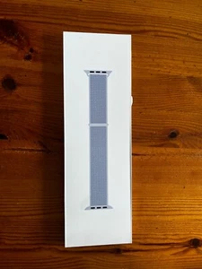 Oryginalny pasek Apple Watch Sport Loop BLUE CLOUD. Fabrycznie NOWY NIEOTWARTY - Zdjęcie 1 z 3