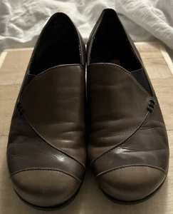 Munro American Slipper braun Freizeit Halbschuhe stoßdämpfende Schuhe Größe 8 W - Bild 1 von 11