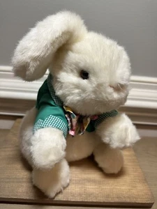 Vintage Peter Cottontail Rabbit Soft Plush Stuffed Animal Bunny White 1995 - Picture 1 of 11
