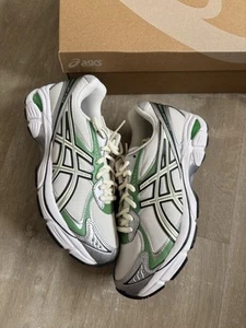 Asics GT-2160 Cream White Bamboo Green Size UK 5 - Brand New π¦ - Picture 1 of 7