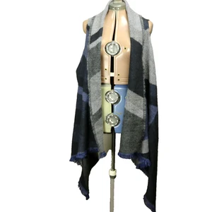 Lane Bryant Fringed Knit Felt Sleeveless Wrap Poncho Colorblock Gray One Size - Picture 1 of 16