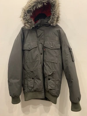 The North Face Gotham Down Parka Jacket Fur Hood Green Red Lining Men’s Small S - Image 1 of 4