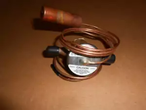 Emerson ANCE1ZW195/016489 1 TONNE THERMISCHES AUSDEHNUNGSVENTIL R-410A 151557 - Bild 1 von 3