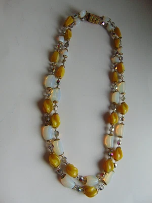 Collier ancien 2 rangs perles  verre Murano vert et  opalescente - Photo 1/4