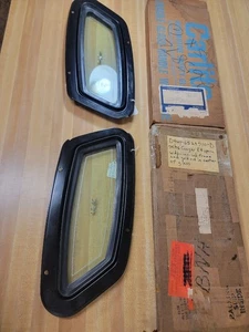 NOS FORD 74 75 76 MERCURY COUGAR QUARTER WINDOW GLASS PAIR - Picture 1 of 10