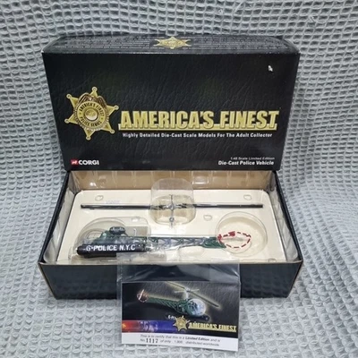 Helicóptero fundido a presión Corgi America's Finest Bell 47 policía de Nueva York con pontones 1:48 Foto 1 de 4