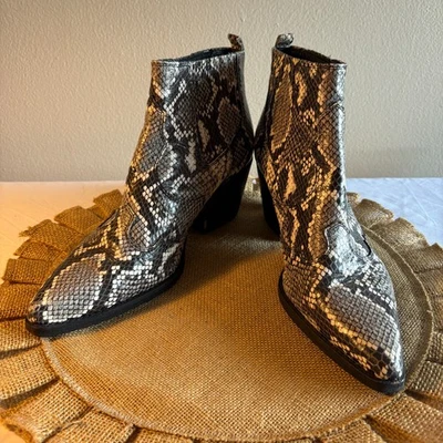 Sam Edelman Ankle Boots Bootie Women's 8 Snake Print Heel black gray - Image 1 of 4