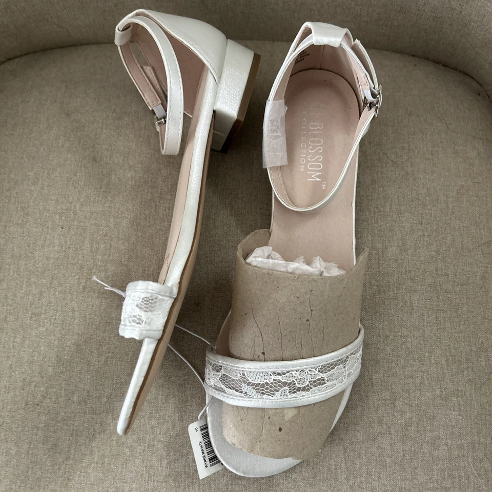 DeBlossom Wynne Lace Ilussion Sandals/Bridal/Wedding/White-Size 10M - Image 1 of 4