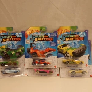 Hot Wheels Farbwandler Scorpedo, Türklammer, Engel, Kobra, Futurismo, Felion - Bild 1 von 7