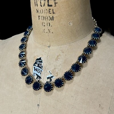 Firmado J Crew Venus Flytrap Rivoli Negro Azul Marino? Collar de cadena de latón oro cristal Foto 1 de 4