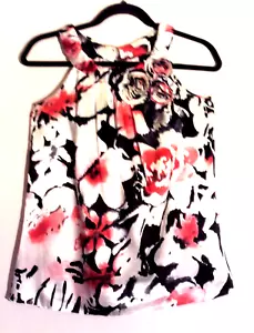 BCX Womens Sm Sleeveless Blouse Roses On Front Abstract Pink Black White - Picture 1 of 10