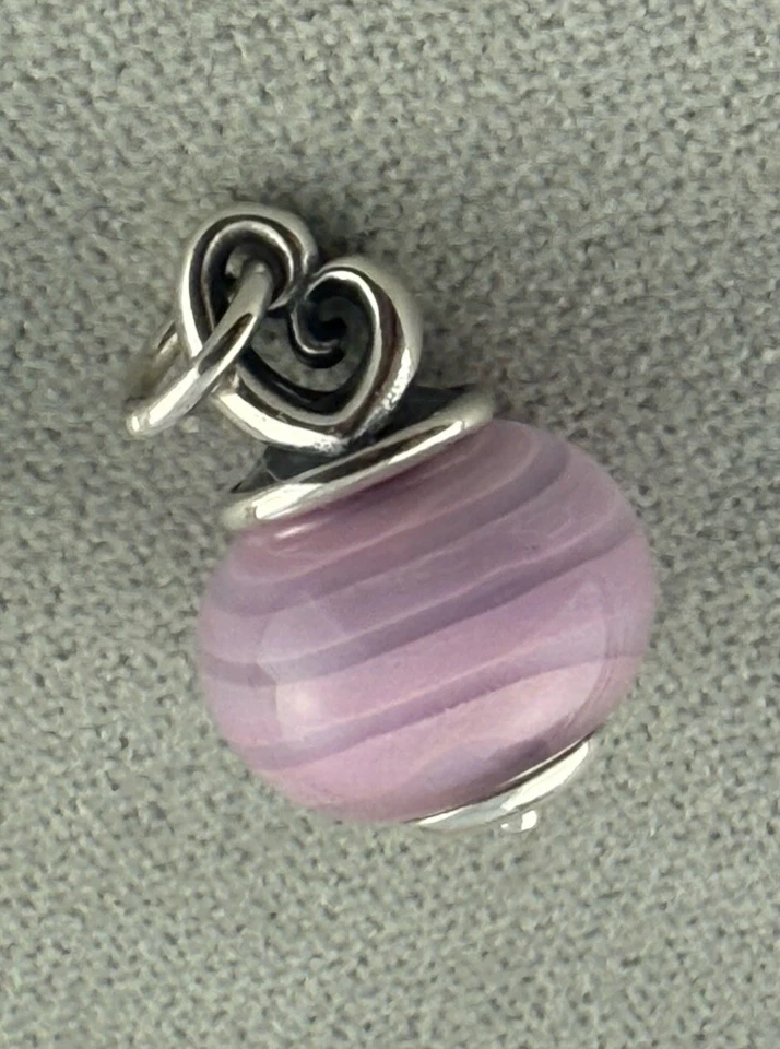 James Avery Retirado Madre’s Love Arte Vidrio Rosa Rayas Acabado Brillante ¡RARO! Foto 1 de 4