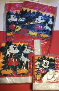 DISNEY Vtg 90’s Mickey Mouse 2 Paper Party Table Cover & 2 Napkins SET OF 4 NOS - Picture 1 of 8