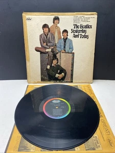 The Beatles Yesterday And Today LP, MULTIPLE LP'S SHIP FREE! - Imagen 1 de 7